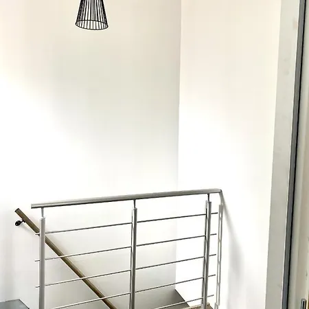 Апартаменты Le Chill Loft Miramont-de-Guyenne