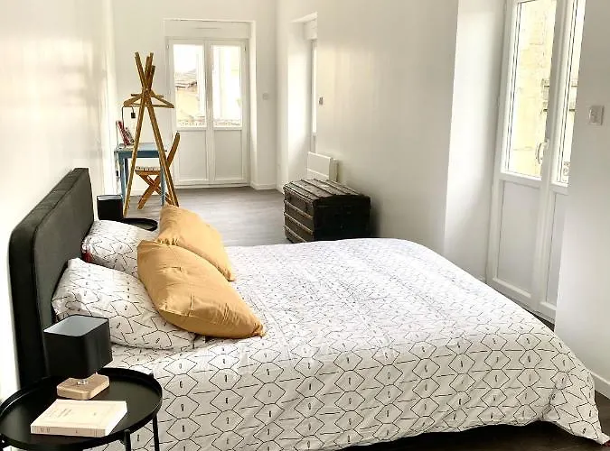 Le Chill Loft * Miramont-de-Guyenne